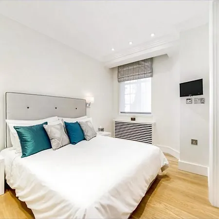 Cozy Gavrilov 3 Bedrooms - #4